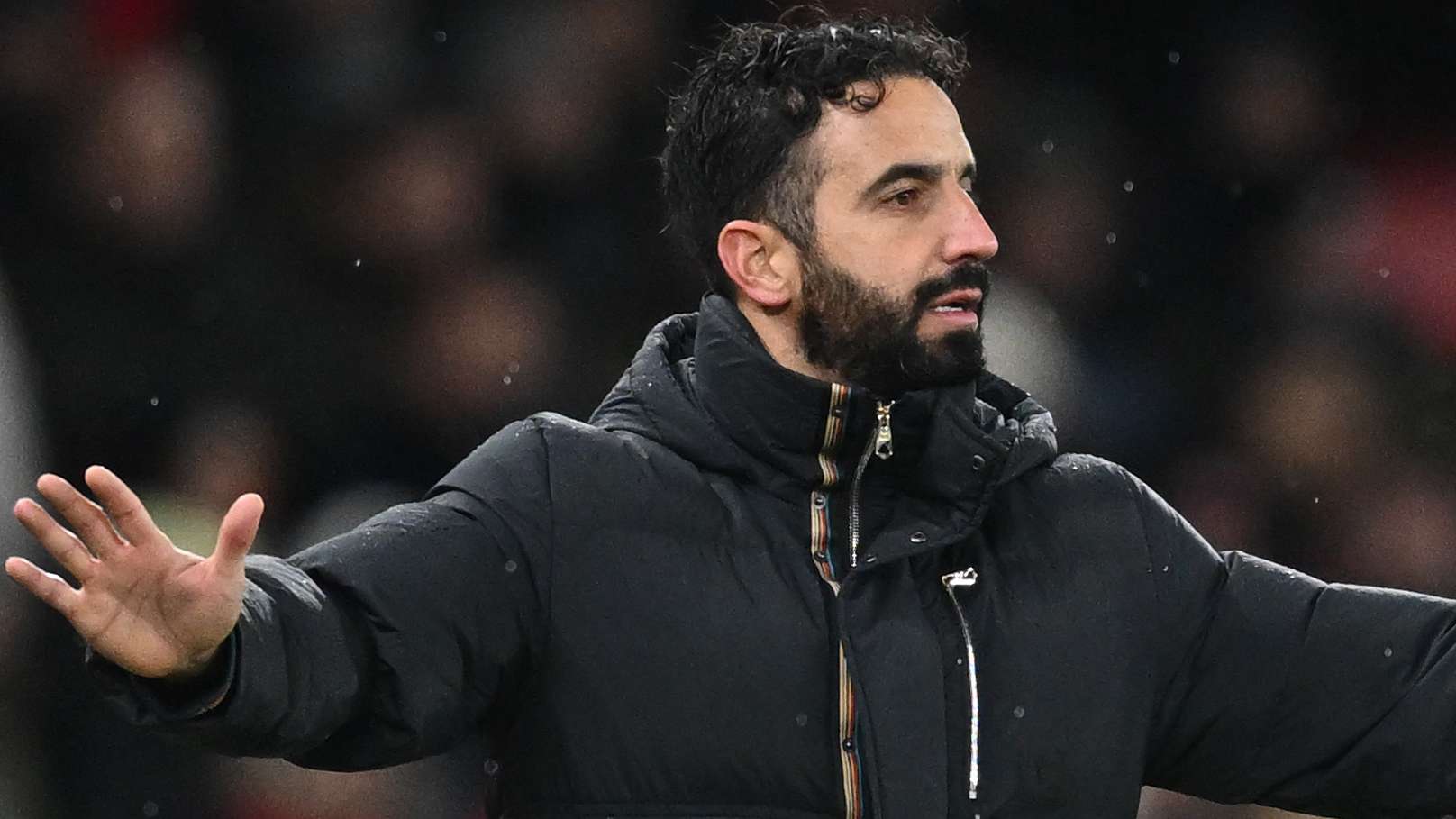 球一直以技 球一直以技